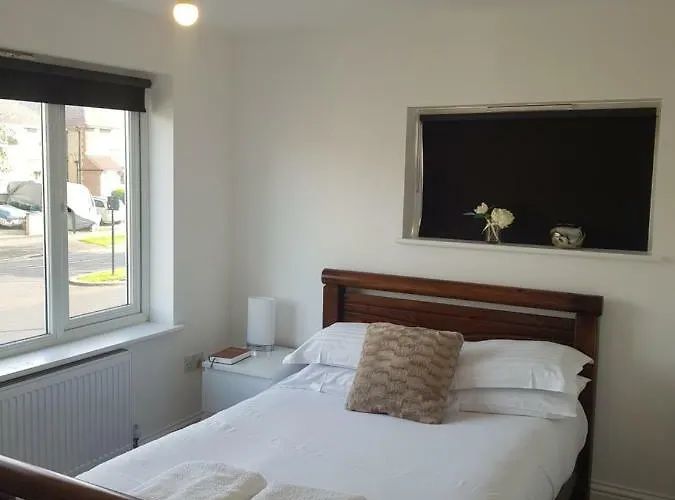 Oxford Modern Guest House