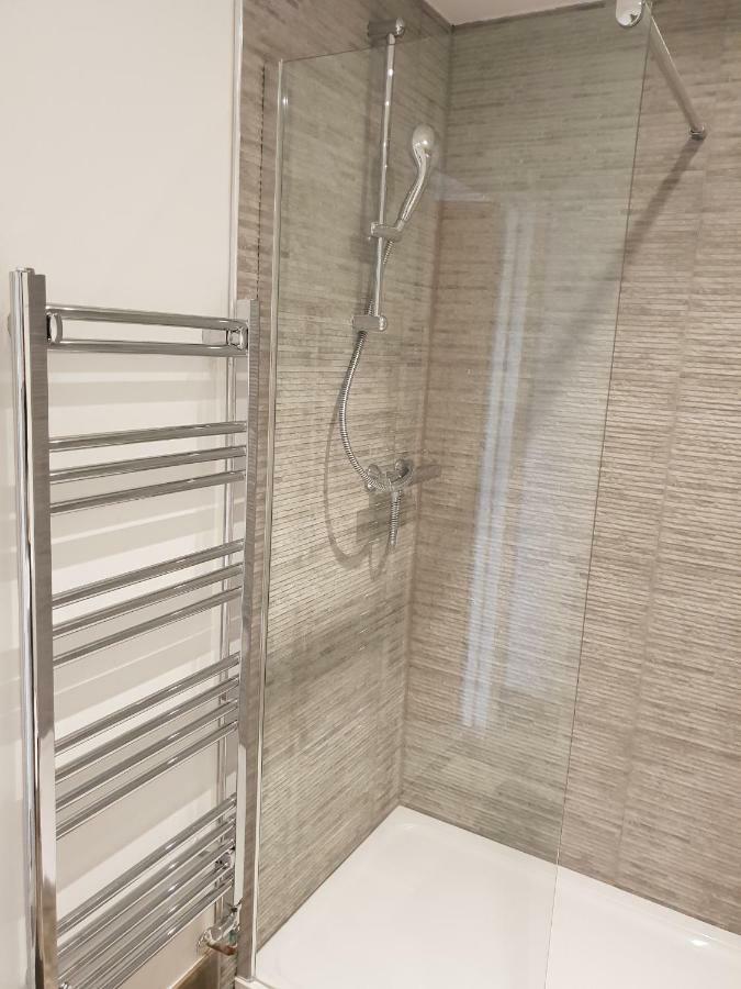 Modern 3* Oxford